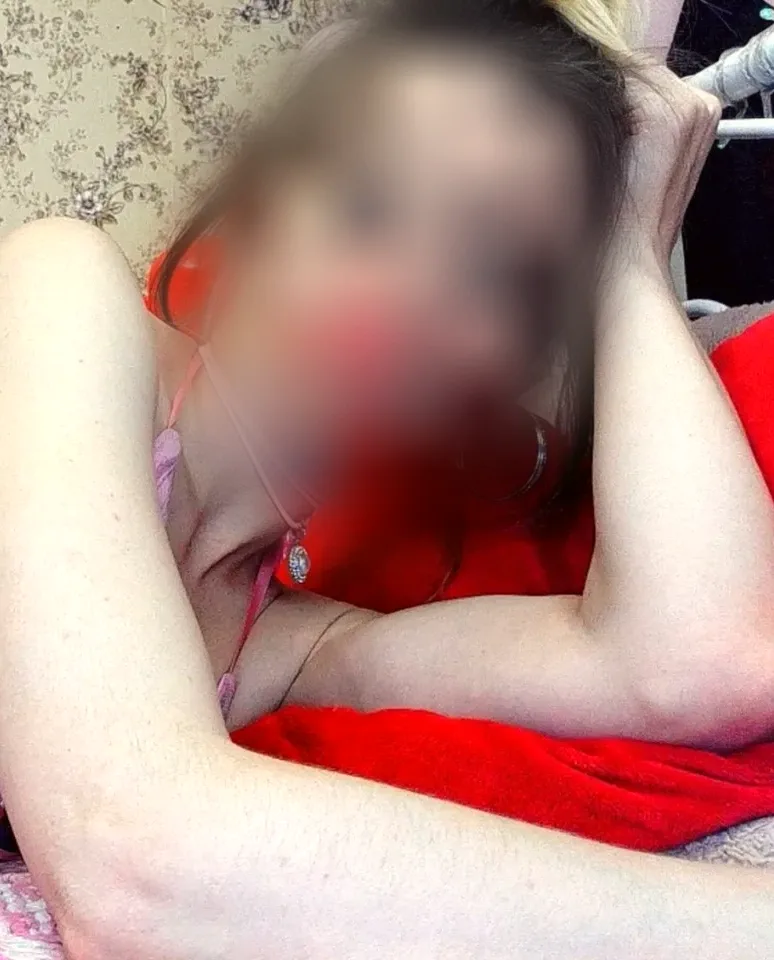 Anja, 29