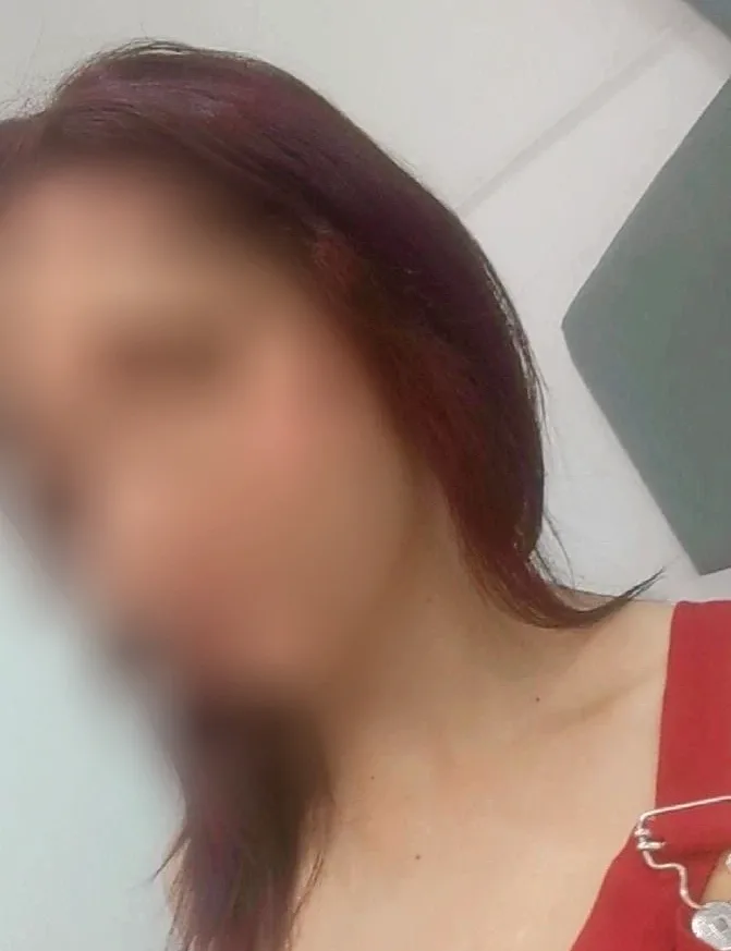 Elif, 21