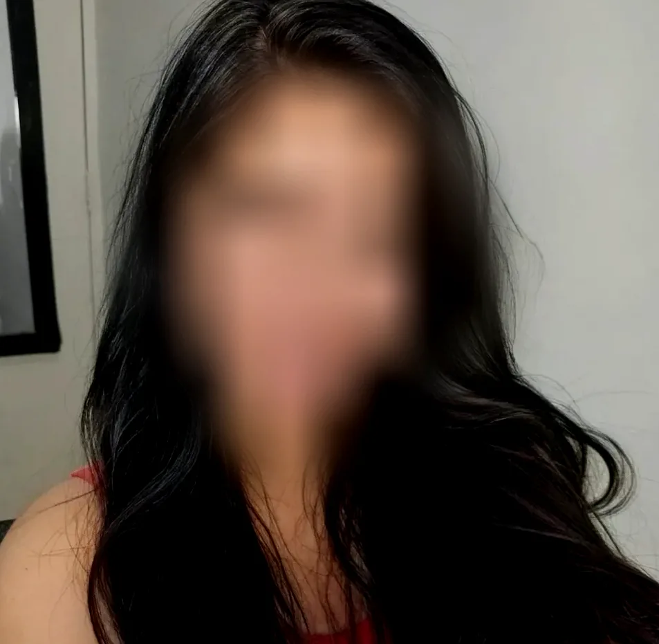 Miriam, 21